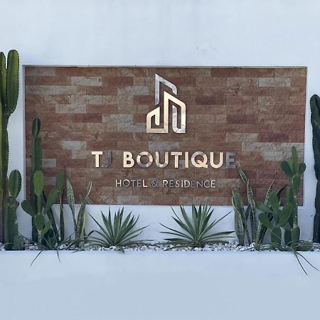 Tj Boutique Hotel Uthai Thani Bagian luar foto